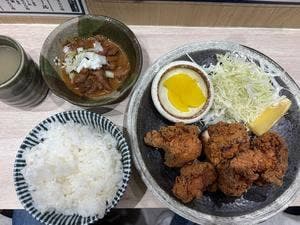 鳥専門店せきとり CoCoLo新潟店