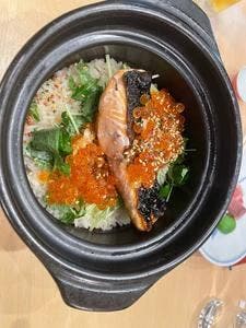 かど食堂 炭の上の向う側