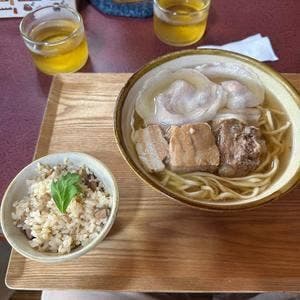 那覇 そば処 たからまちがー