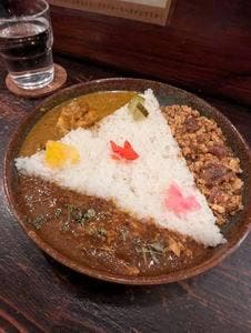 CURRY BAR シューベル