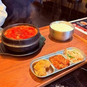 韓国屋台 イセザキポチャ	