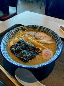 白楽 栗山製麺 三井アウトレットパーク 横浜ベイサイド店