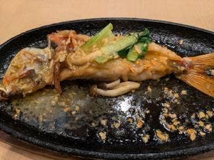 魚屋直営バター焼き食堂 魚まる 栄町店
