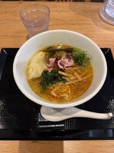らぁ麺 鷹の羽