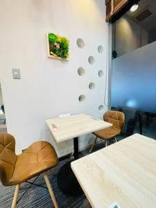 Qder　長瀬駅前店
