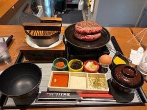 釜炊きごはんとハンバーグ タイチ食堂 マルエイガレリア店