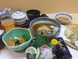 香季稜深山