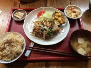 ハイ・どうぞ ふしみや食堂
