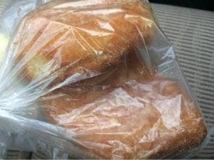 成沢パン店