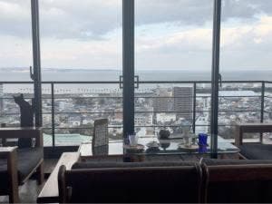海の見える丘のアトリエ
