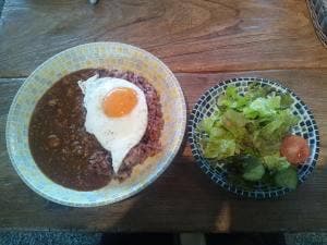 カフェ プリュス エフ