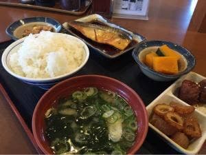 めしや食堂 神戸多聞店