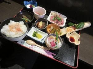 はなのつるえ