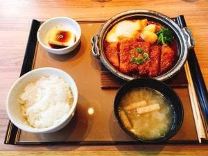 やよい軒 防府店