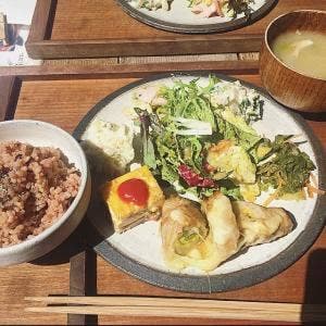 Label cafe OSAKA