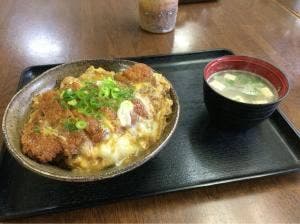 食堂 山男