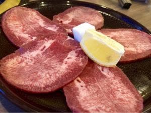 まるはち