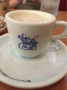 コメダ珈琲店 本町店