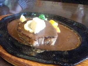 ステーキ&とんかつ 神戸屋