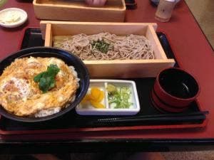 やじろべえ 神の倉店