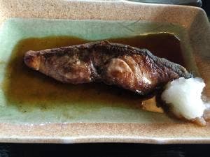 串いち