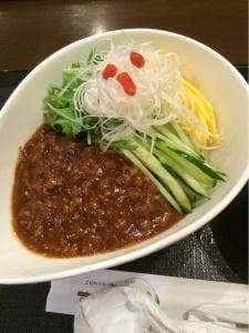 すずらん 那覇メインプレイス店