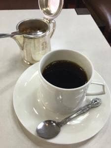 カフェ アレトロ