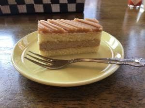 グラーツィエ