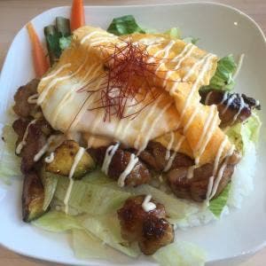THE HUMMING SPOON