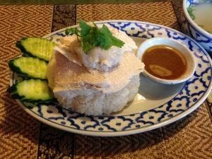 タイの食卓 パクチータイ