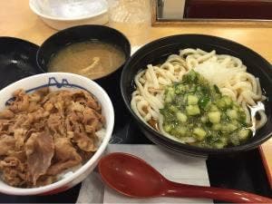 松屋 西中島店