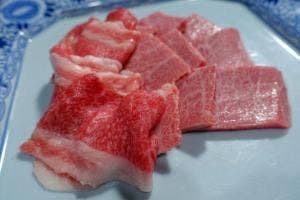牛味処 愛山亭