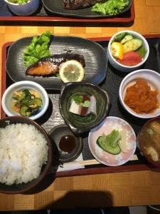 しゃかりき