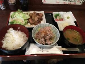 満なかや
