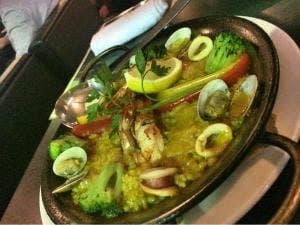 スペインバル ジャンキーズ