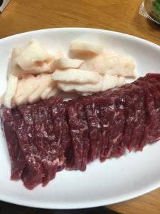 馬刺しの桜屋