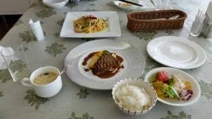 カフェレストラン ディアモント