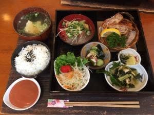 カフェ ドッグイヤー
