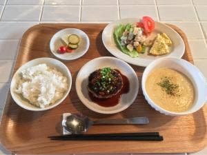 Hostel and Dining TangaTable