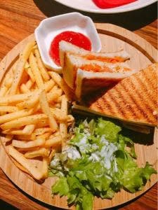 アンダースピン