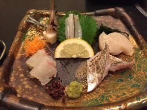 海席 与志乃