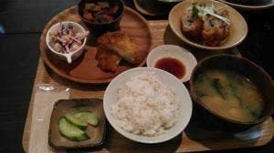 アオゾラ食堂