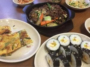 韓国風居酒屋 ひまわり