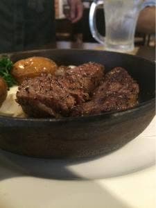 市場の食卓 ブッチャーズ