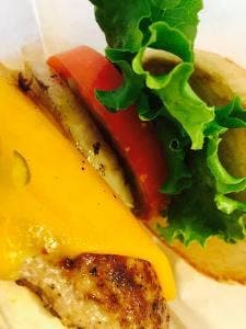 フレッシュネスバーガー 西新店