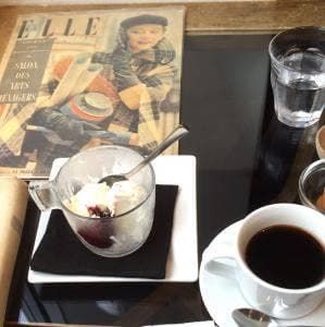 カフェ アプレミディ