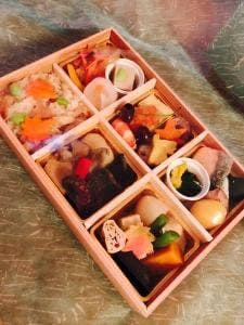 美濃吉大阪高島屋店