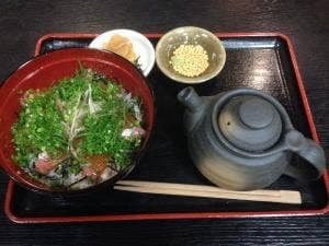 ゆたーと お食事処