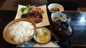 囲炉裏料理 与一