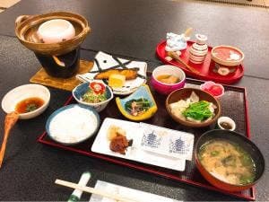 梅乃屋